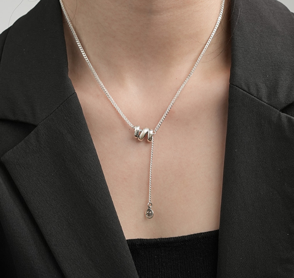 [MonoGleam] Silver Smile Pendant Necklaces